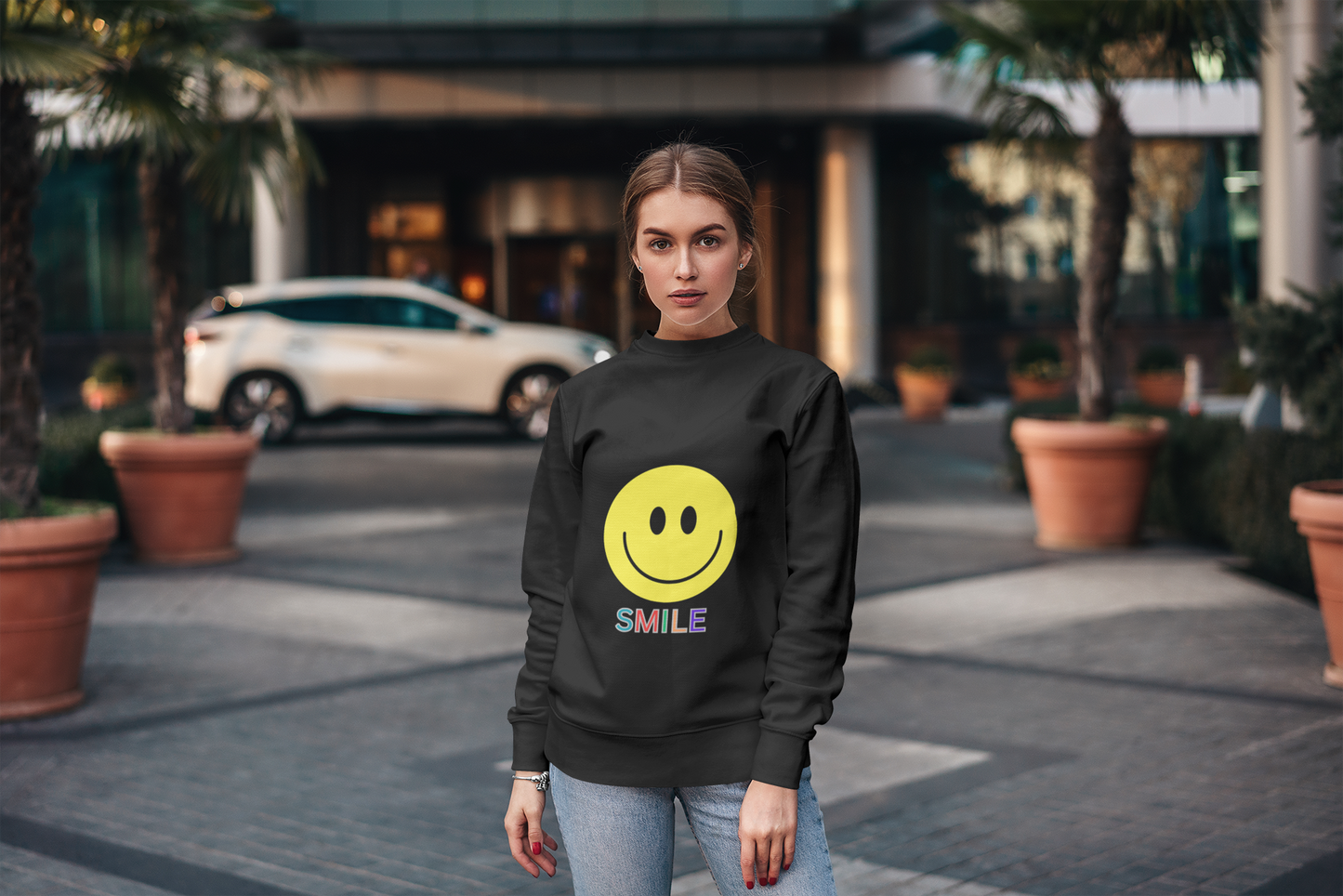 Smile Graphic Crewneck Sweatshirt, Unisex Smile Sweater, Cozy Gift for Him/Her, Cute Loungewear, Positive Vibes Apparel
